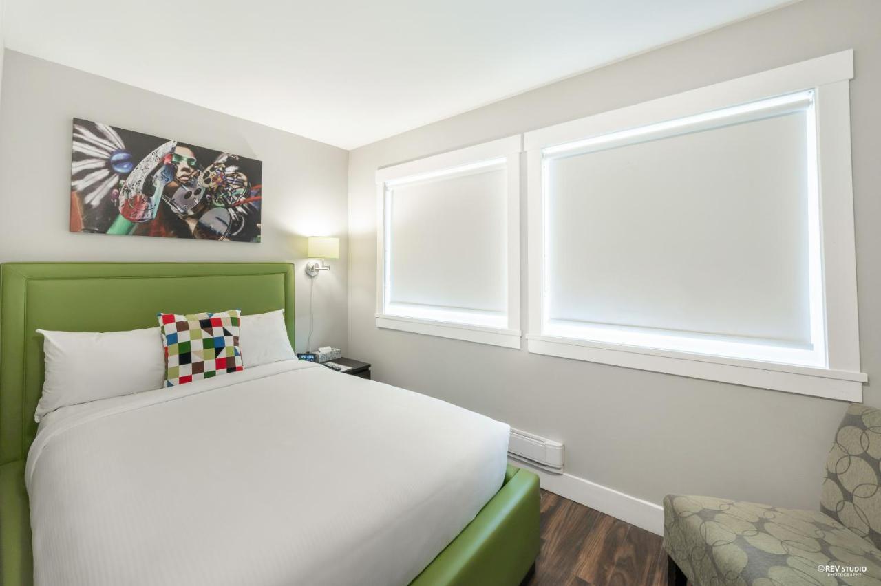 Queens Hotel New Westminster Zewnętrze zdjęcie